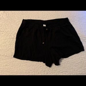 Old navy black loose fitting shorts